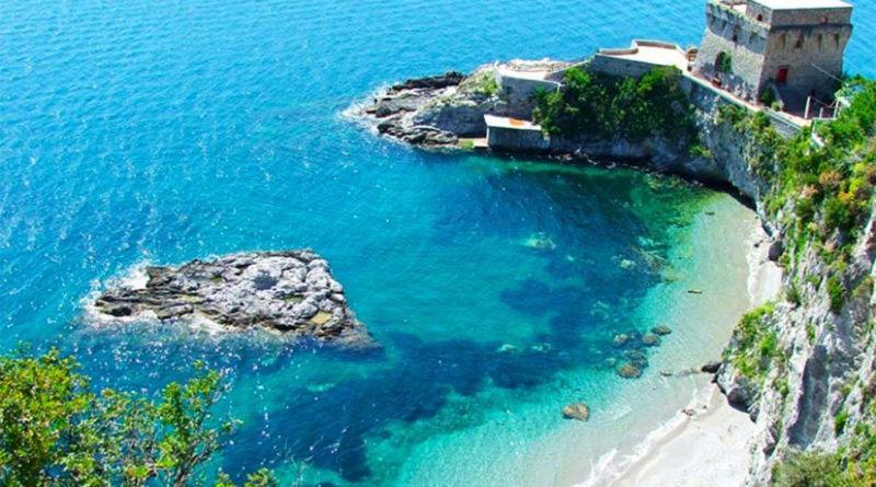 Oasi Al Centro Con Parcheggio Bed & Breakfast Salerno Exterior photo